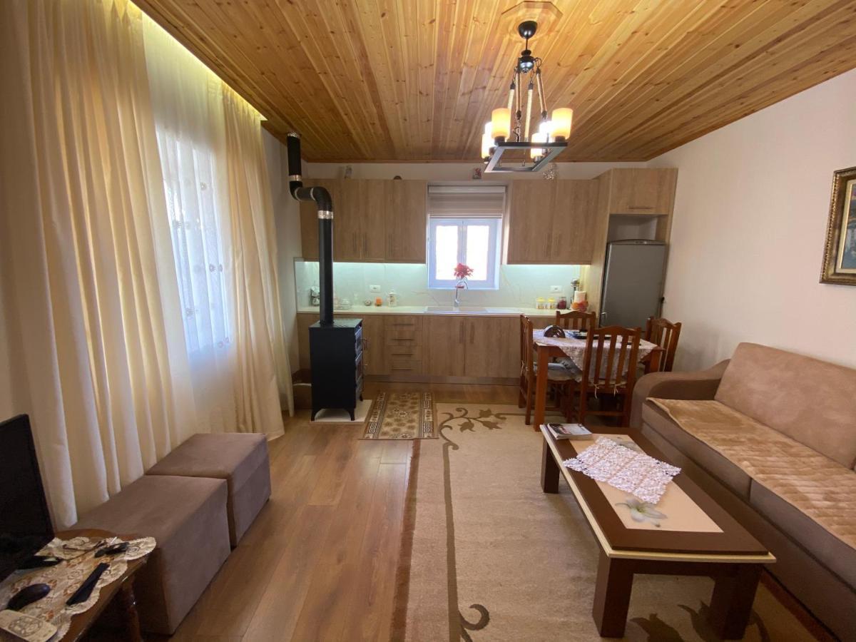 Progon House Hotel Tepelene Exterior photo
